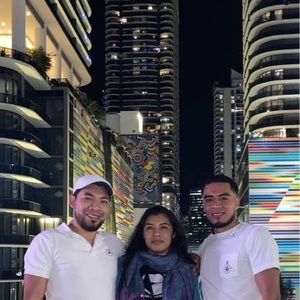 Meet your Posher, Leo